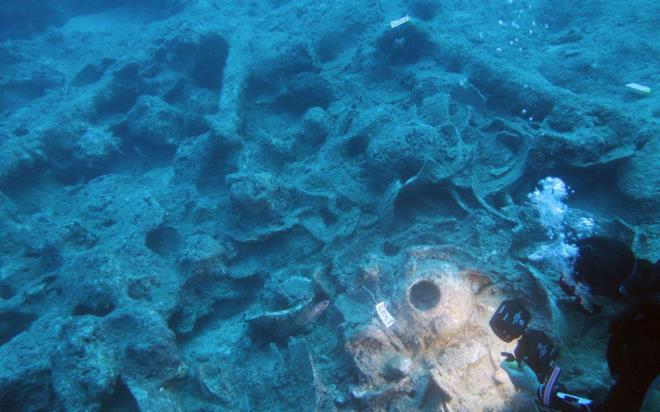 55 metre derinlikteki batıklar daha iyi korunmuş  <br>   2020 yılında, daha önce araştırma yapılmamış bölgelerde su altı robotları, yandan taramalı sonarlar, multibeam sonarlar ve dronlarla en son teknolojiyi kullandıklarını kaydeden Doç. Dr. Öniz, ileri teknoloji sayesinde daha önce inilmemiş derinliklere indikleri hakkında bilgi verdi. Araştırmalarında, denizin 55 metre derinliğine kadar indiklerini söyleyen Öniz, bu nedenle bulunan batıkların da nispeten daha iyi korunmuş olduğunu vurguladı.