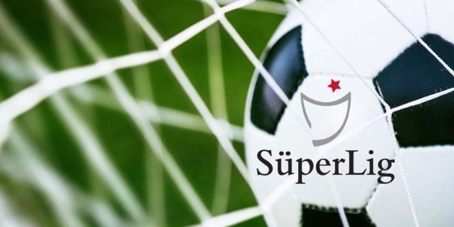 Süper Lig'in 2. haftasında düdük çalacak hakemler açıklandı