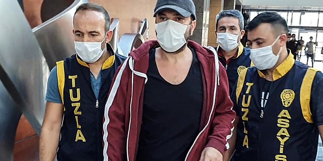 İnfial yaratan dayak görüntüleri sonrasında tutuklandı.
