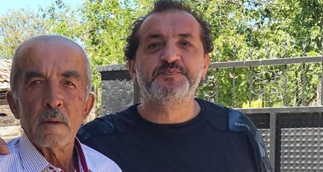 Temmuz ayında ise Mehmet Yalçınkaya ise babası Seyfettin Yalçınkaya vefat etmişti.