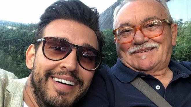 Geçtiğimiz Nisan ayında Danilo Zanna İtalya'da yaşayan babası Armando hayatını kaybetmişti. Danilo'nun babasının neden öldüğünü açıklamaması akıllara 'koronavirüsten mi öldü' sorusunu getirmişti.