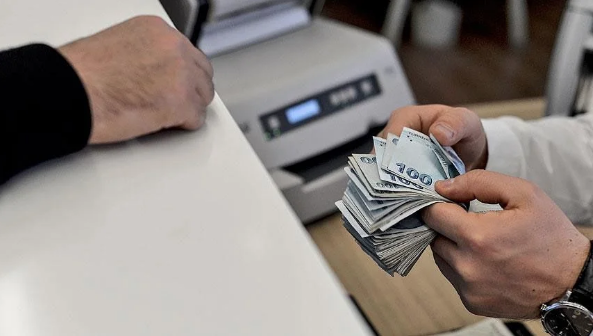 <p><b>ING Bank</b></p>    <p>Faiz yüzde 1.34</p>    <p>100 bin lira</p>    <p>120 ay vade</p>    <p>Aylık ödeme: 1680 lira</p>