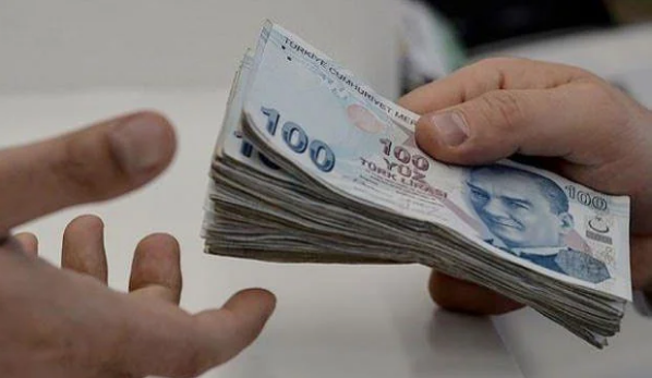 <p><b>Yapı Kredi</b></p>    <p>Faiz yüzde 1.35</p>    <p>100 bin lira</p>    <p>120 ay vade</p>    <p>Aylık ödeme: 1687 lira</p>