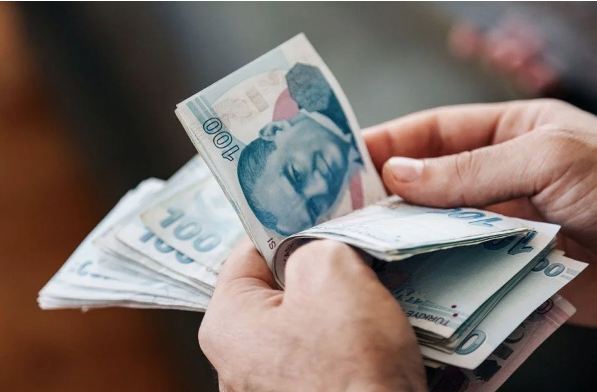 <p><b>Akbank</b></p>    <p>Faiz yüzde 1.30</p>    <p>100 bin lira</p>    <p>120 ay vade</p>    <p>Aylık ödeme: 1650 lira</p>