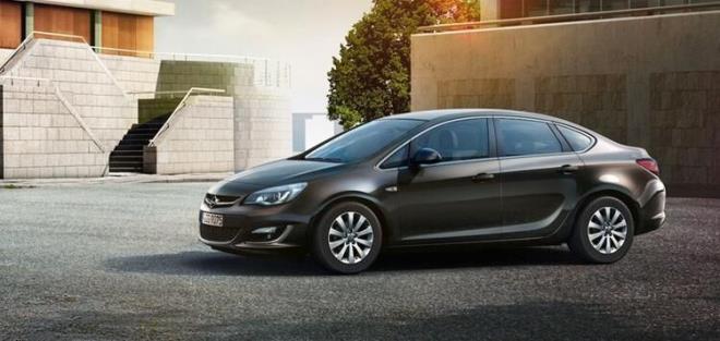 Astra Sedan Edition Plus 1.4 Benzinli MT-6 140 HP Fiyatı 192.900 TL
