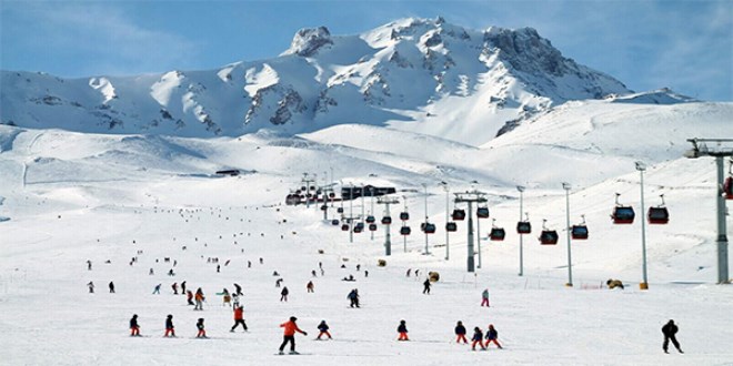 Erciyes'e kış sezonunda haftada 10 uçak turist gelecek