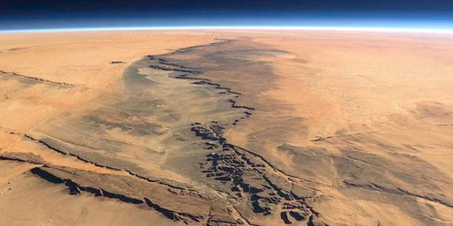 Mars'ın tuzlu suyundan oksijen ve yakıt üretecek teknoloji geliştirildi