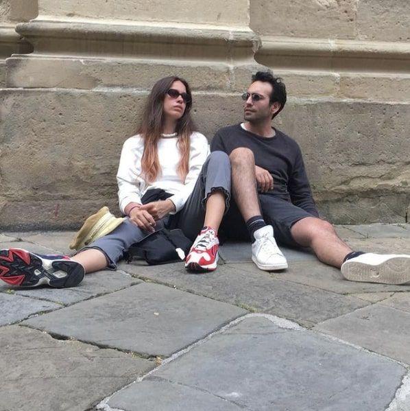 İlk kez 2008 yılında Kanal D ekranlarında yayınlanan Hepimiz Birimiz İçin adlı dizi filmin başrol oyuncusu olarak Nazım karakteri ile Türk izleyicilerinin karşısına çıkan oyuncu, dizinin ardından yönetmenliğini Mahsun Kırmızıgül'ün yaptığı Güneşi Gördüm filminde Berat karakteriyle beyazperdeye adım attı.