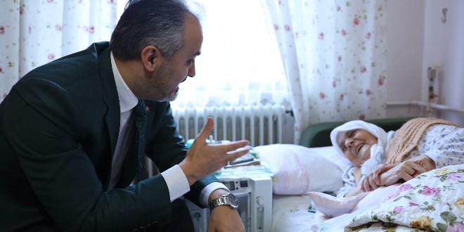 60 bin hastaya 879 bin sağlık hizmeti