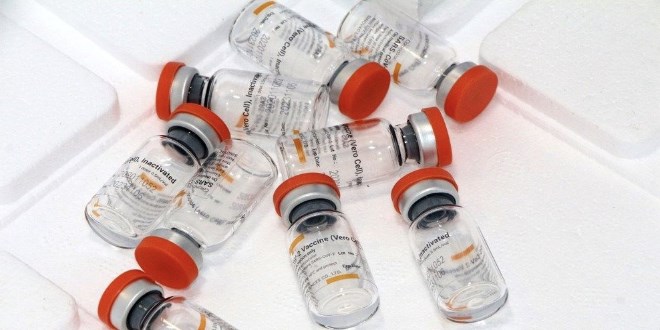 Covid-19 aşısı olanlar yan etkilerle karşılaştığında ne yapacak?