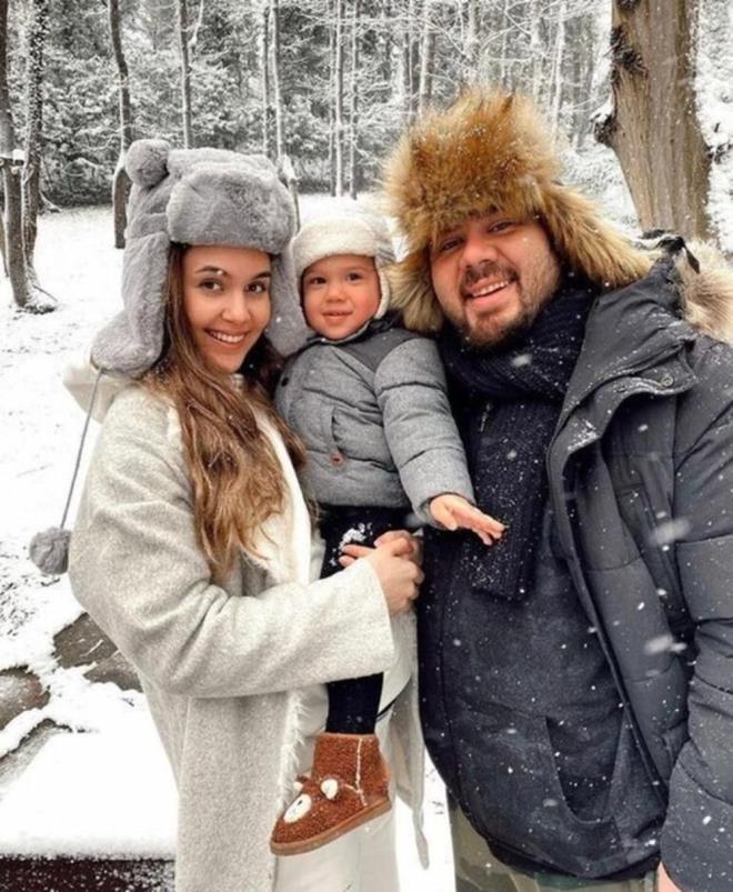 BERFU YENENLER    Kuzey'in karla ilk tanışması... Şapkalarımız da çok güzel ayrıca, aksi iddia edilmesin.