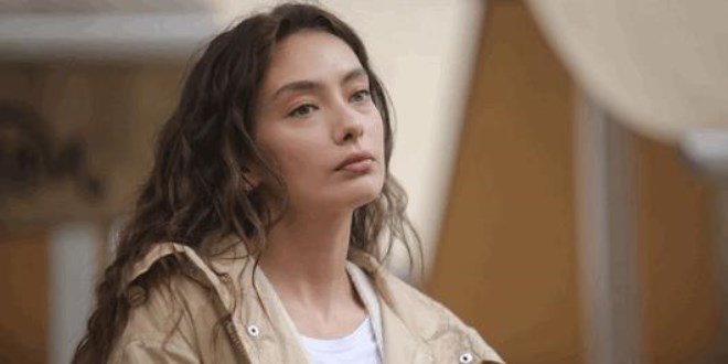 Neslihan Atagül ayrıldı yerine bomba bir isim geldi!