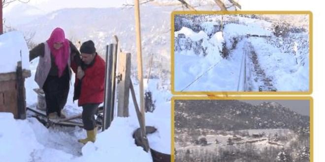 Hasta eşi yürümekte zorlanınca iki dağın arasına 70 metrelik teleferik inşa etti