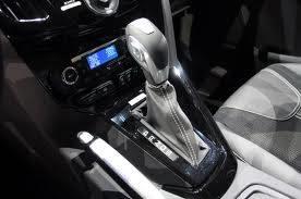 Örneğin arabanızdan değişmeyen net şekilde yüksek ses geliyorsa vites geçişinin zamanı gelmiştir.