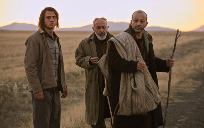 Fenomen dizi Çukur'un ne zaman final yapacağı belli oldu. Çukur dizisindeki büyük senaryo değişikliği her şeyi açığa çıkardı.