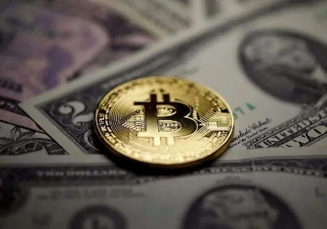 Altcoinlerde de durum pek farklı değil. Ethereum, rekorlar kırıyor ve 2 bin doları da aştı. Piyasa değeri ise 233 milyar dolar düzeyinde. Yılbaşından bu yana da yüzde 172 değer kazandı.