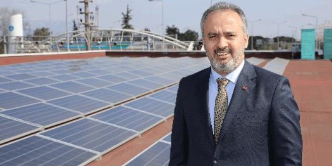 Metro durakları enerji istasyonuna dönüyor