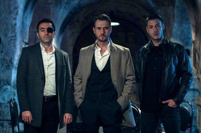 2 - Çukur (ATV)