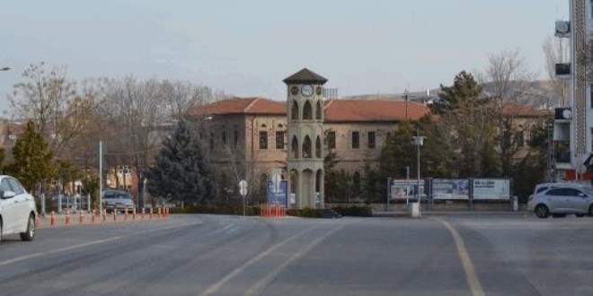 Kırmızı il Aksaray tam kapandı