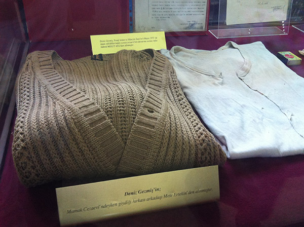 Deniz Gezmiş'in Hırkası,