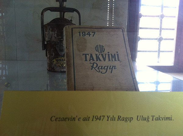 Ragıp Uluğ Takvimi