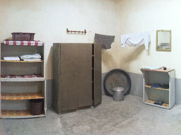 Mahkumların banyo yaptıkları hamam da restore edildikten sonra aslına uygun olarak düzenlenmiş,