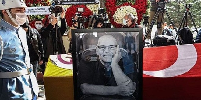 Rasim Öztekin'in eşi Esra Kazancıbaşı'ndan duygusal paylaşım: Aklım hep o günde