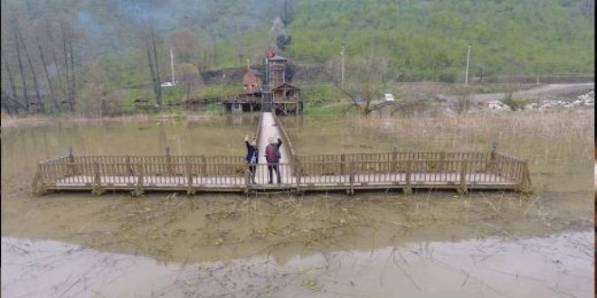 'Efteni Kuş Cenneti'nin güzelliği drone ile havadan görüntülendi