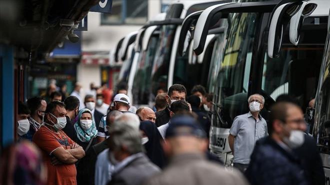 ŞEHİRLER ARASI SEYAHATLER YASAKLANDI  Sokağa çıkma saatlerinde zorunlu haller dışında şehirler arası seyahatlere izin verilmeyecek.