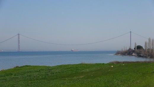 1 asma köprü, 2 yaklaşım viyadüğü, 4 betonarme viyadük, 6 alt geçit köprüsü, 38 üst geçit köprüsü, 5 köprü, 43 alt geçit, 115 çeşitli ebatlarda menfez, 12 kavşak, 4 otoyol hizmet tesisi, 2 bakım işletme merkezi, 6 ücret toplama istasyonu inşa edilecek.