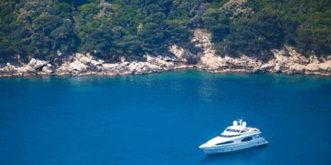 Pandemiden kaçmak isteyen zenginler süperyatlara 12 milyardan fazla para harcadı