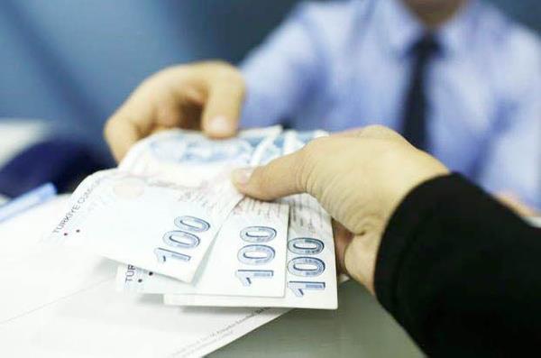 Artan taksit uygulaması müşteri gelir ve skor bilgileri kapsamında Banka tarafından değerlendirilmektedir.