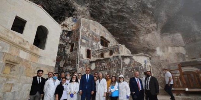 Sümela Manastırı 5 yıl sonra ziyarete açıldı