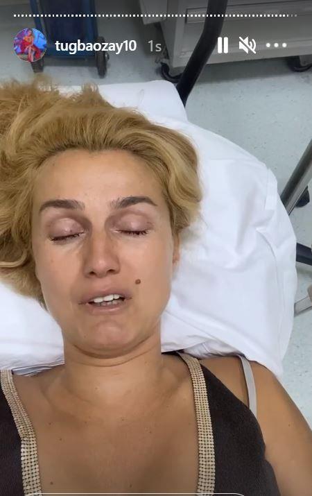 "Ben felç geçirdim arkadaşlar! Her yer yandı"  <br>  Tuğba Özay, bu çağrının ardından hastaneye kaldırıldığını ve felç geçirdiğini açıkladı.     Özay hastaneden görüntüsünü paylaşarak; "Ben felç geçirdim arkadaşlar. Her yer yandı, her şeyimiz çiftliğimiz, evimiz her şey... Dünden beri yalvarıyorum destek istiyorum. Ben felç geçirdim kollarım hiçbir yerim tutmuyor" diye konuştu.