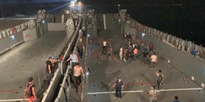 Milas'ta yangın bölgesindeki vatandaşlar tahliye ediliyor
