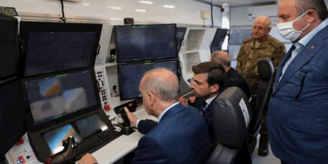 Bayraktar Akıncı TİHA'ya Erdoğan imzası