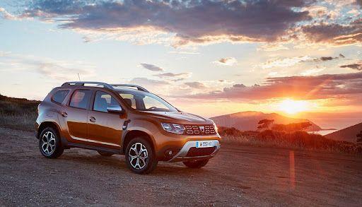 Dacia Duster Prestige 1.3 Tce 150 bg 4x4  <br>  ÖTV öncesi: 296 bin 900 TL    ÖTV indirimi sonrası: 224 bin 600 TL  <br>  Şehir İçi Ortalama Yakıt Tüketimi: 7.0 lt/100 km    Şehir Dışı Ortalama Yakıt Tüketimi: 6.0 lt/100 km