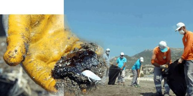 Suriye'den yayılan petrol sızıntısı, Hatay sahiline ulaştı