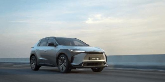 Toyota, elektrikli modelini tanıttı