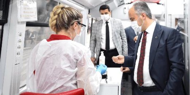 Büyükşehir'den Kızılay'a anlamlı bağış