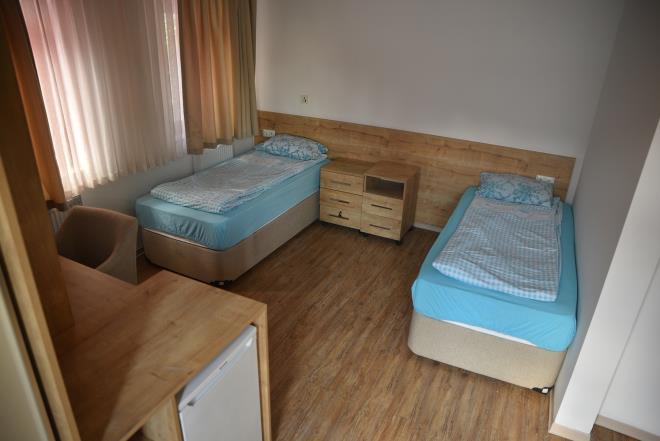 Yine 14 gün boyunca karantinada Büyükşehir Belediyesi?nin misafiri olan Fatma Çalıkıranoğlu ve Zeynep Manav da karantina süresince kendilerine gösterilen özel ilgiden dolayı Büyükşehir Belediyesi?ne teşekkür etti.