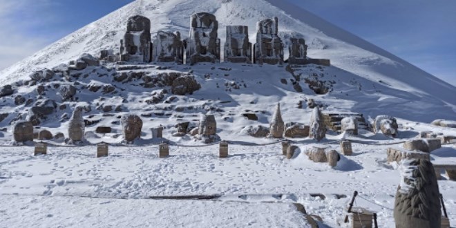 Nemrut Dağı Ören Yeri'ni geçen yıl 171 bin kişi gezdi