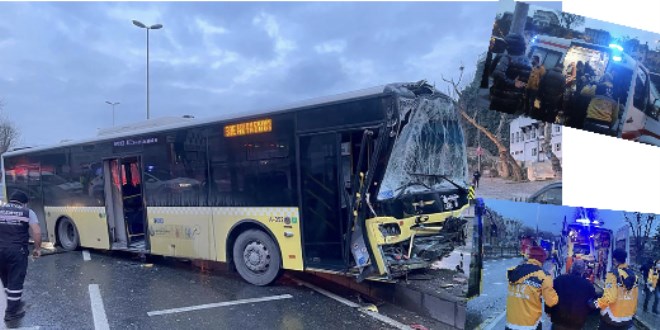 Fatih'te İETT otobüsleri çarpıştı