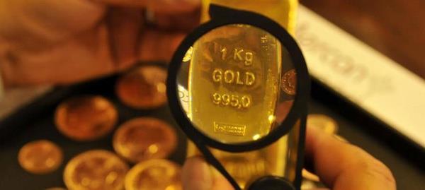 "İkinci çöküş gelecektir"  <br>  -Şubat ayı için konuşuyorum 28 günlük süreci konuşuyorum. 1750 -1720 yakındır ikinci çöküş gelecektir. Biz 750 liradan 720 seviyesinden yüzde 25 alım yaparak yıllık pozisyonlarımızı beklemeye devam edeceğiz