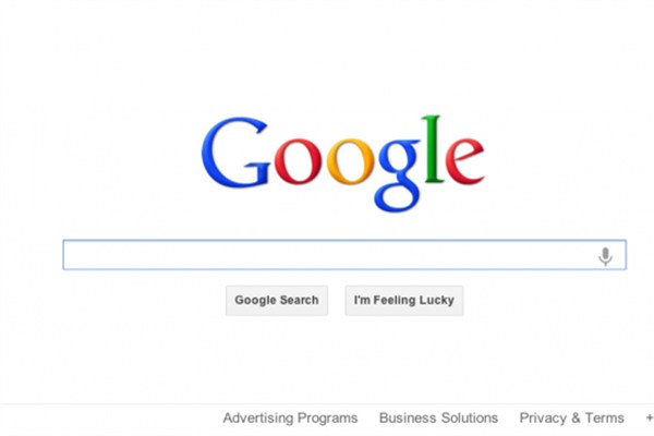 Google;  Geçen yıllar sonunda sayfa tasarımı sadeleşen tek site Google oldu. Ancak, internet sitesi olarak başlayan bu girişim aynı esnada dev bir teknoloji şirketine dönüştü.