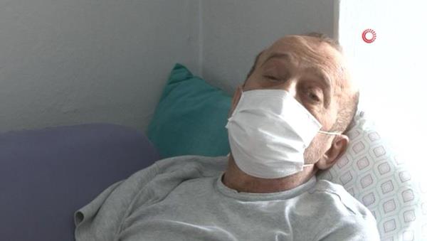 Sadece sizinle alakalı bir durum değil:<br> "Söylediğiniz zaman da Covid-19 bölümüne refakatçi olarak bile aşısız gelen vardı" diyen Kayasan "Adam bak öldü burada. Aşı olsanız ne olurdu? Sadece sizinle alakalı bir durum değil. Aşı olmayanlar sizin çevrenizde çoluk çocuk var siz otobüse biniyorsunuz, okula gidiyorsunuz." şeklinde konuştu.