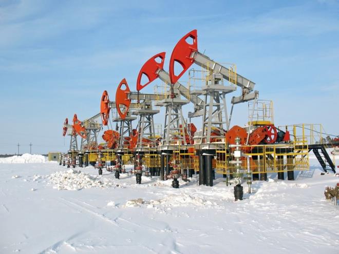 BP'nin Rosneft hissesi firmanın en son karının beşte birini oluştururken, Shell?in Gazprom ile olan girişimlerinden çıkmak için 3 milyar dolara kadar fedakarlık yapacağı aktarıldı.    Bu arada, Rusya'daki bir diğer büyük oyuncu Total Energies, ülkede yeni projelere fon sağlamayacağını ancak rakiplerinden farklı olarak mevcut yatırımları da satmayı planlamadığını söyledi.