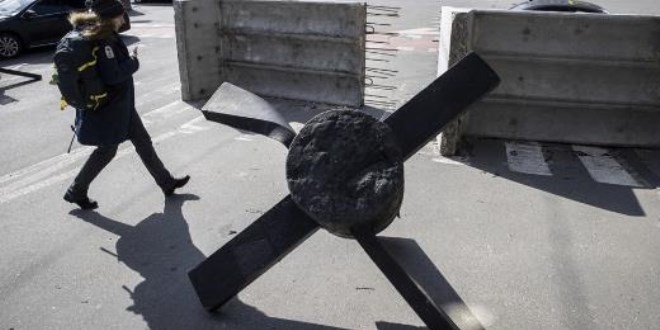 Nazilere karşı kullanılan demir kirpiler, Kiev'de...