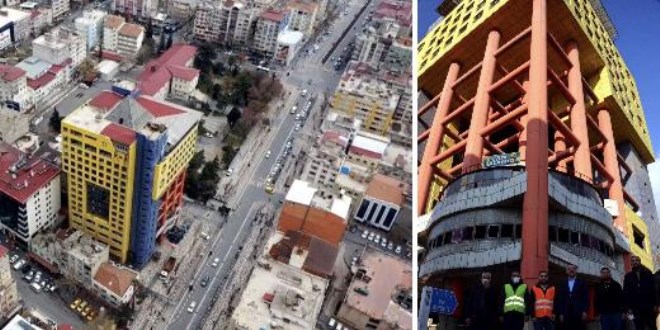 Dünyanın en saçma binasının yüzde 30'u yıkıldı