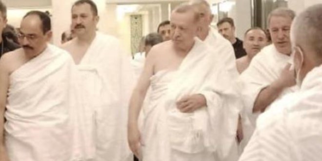 Cumhurbaşkanı Erdoğan'dan umre ziyareti